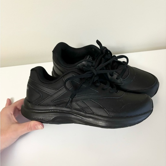 Reebok Women's Work N Cushion Walking Shoe size 7.5 new black - Picture 5 of 8